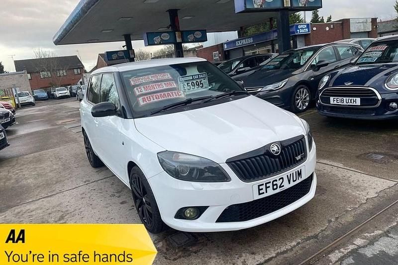Used Skoda Fabia vRS 2013 White Hatchback