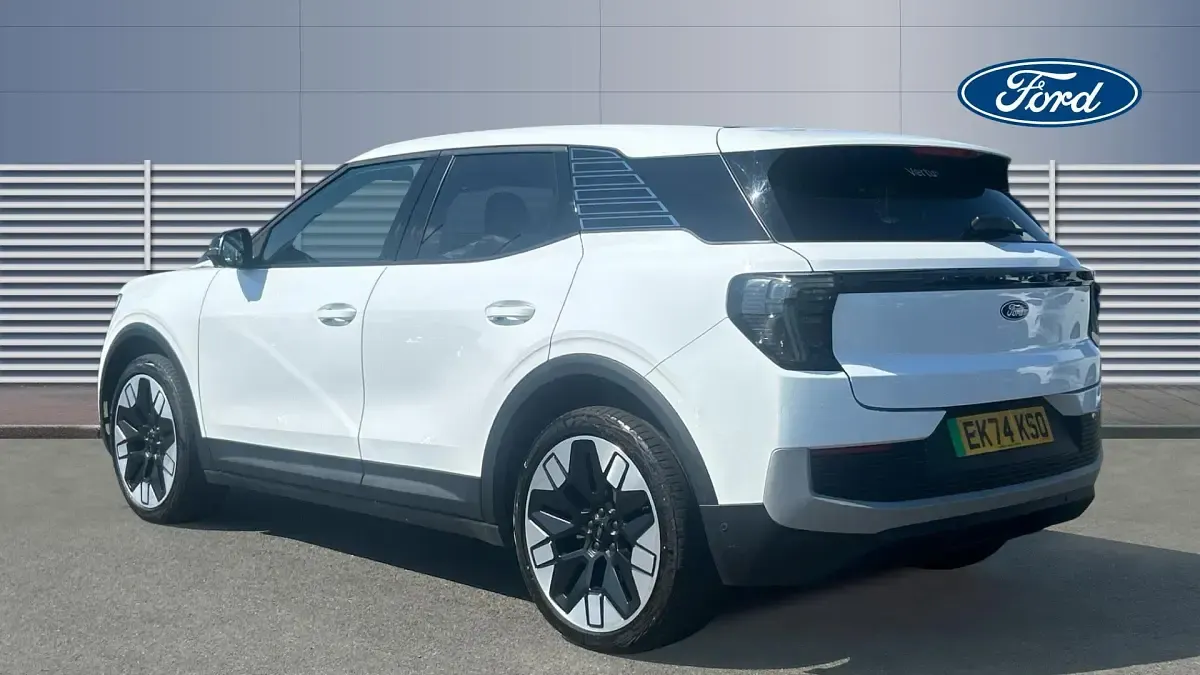 Used Ford Explorer Premium 250 kW (340 HP) 2024 White SUV