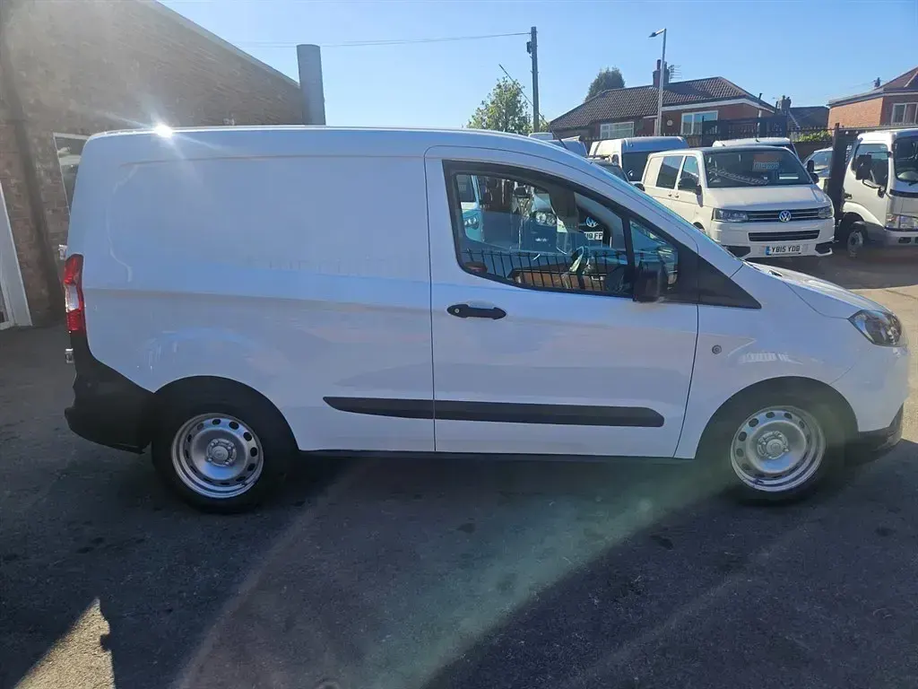 Używany Ford Transit 100 KM (73 kW) 2020 Biały Van