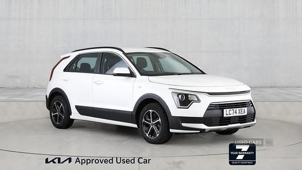 Used Kia Niro 2024 White SUV
