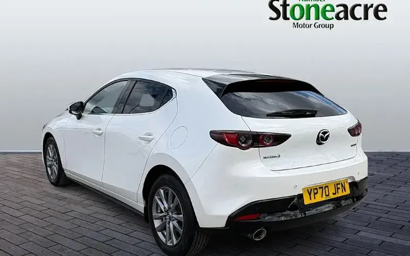 Used Mazda 3 Inclusive 180 HP (132 kW) 2019 White Hatchback
