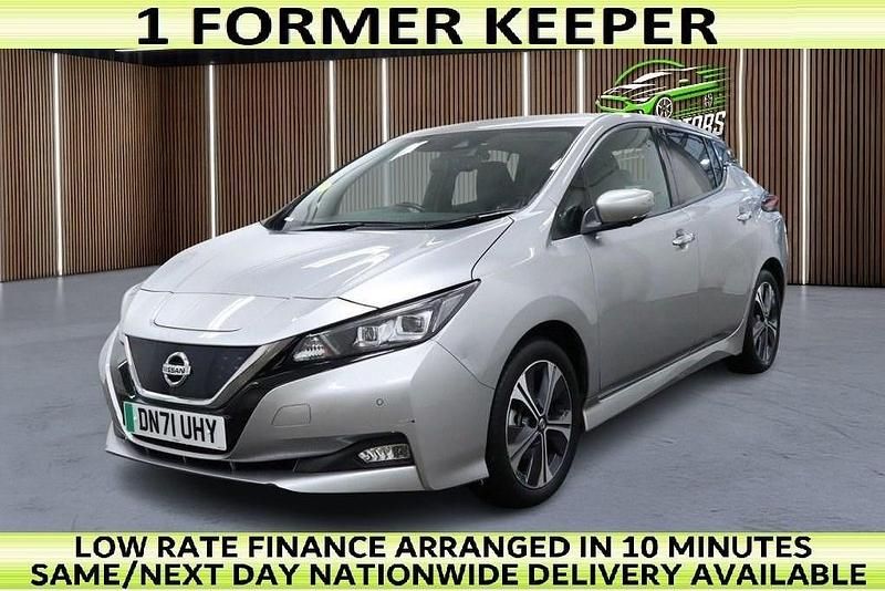 Used Nissan Leaf Tekna 110 kW (150 HP) 2021 Silver Hatchback