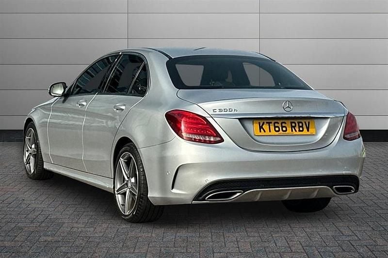 Used Mercedes C300 AMG line 231 HP (169 kW) 2016 Silver Sedan