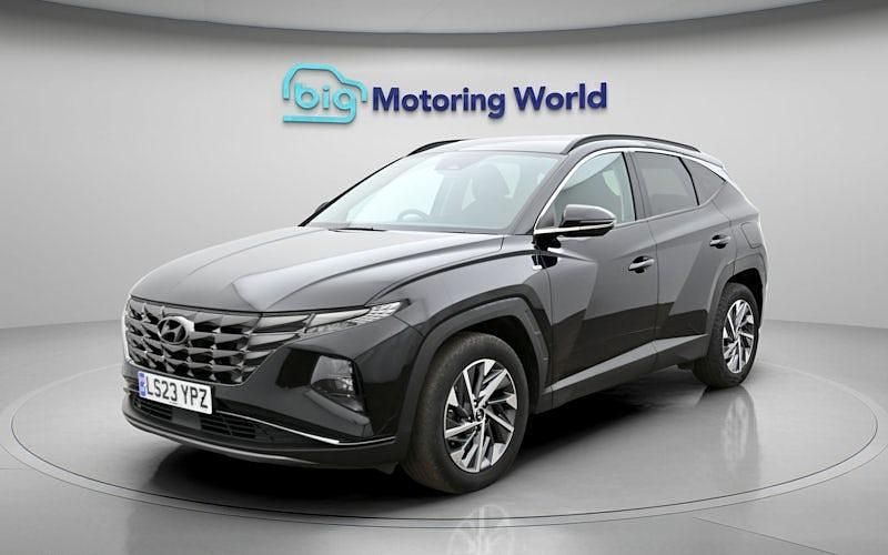 Second-hand Hyundai Tucson Premium 180 CP (132 kW) 2023 Negru SUV