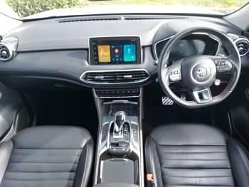 Używany MG HS Trophy 162 KM (119 kW) 2023 Biały SUV
