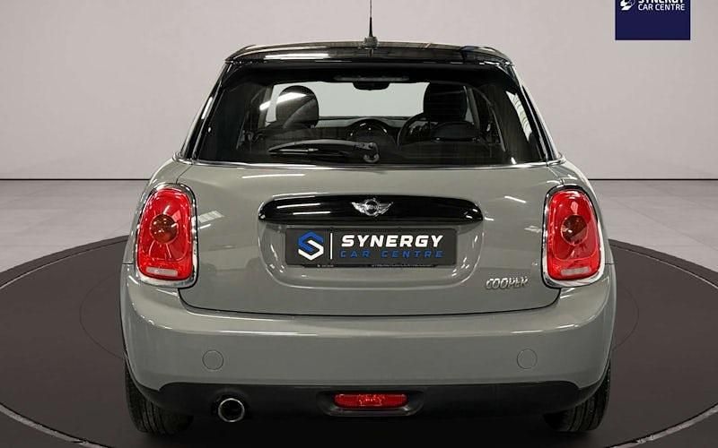 Used Mini Cooper Hatch 136 HP (100 kW) 2017 Hatchback