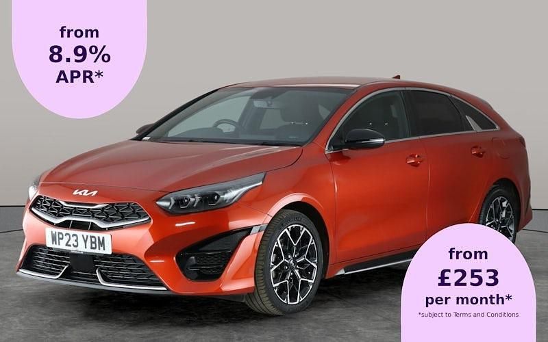 Used 2024 Kia ProCeed GT-Line Hatchback | £18,196 (Good price) - Image 1/2