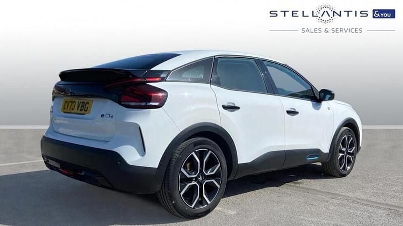 Used Citroën e-C4 98 kW (134 HP) 2023 White Hatchback