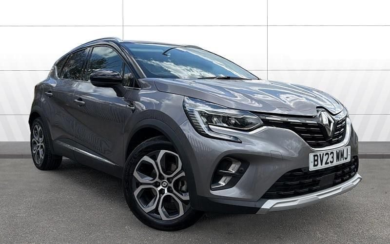 Second-hand Renault Captur Techno 143 CP (105 kW) 2023 SUV