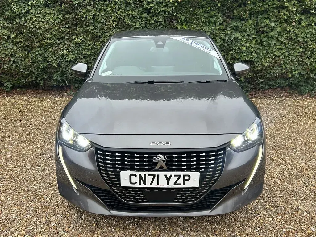 Used Peugeot 208 Allure Premium 100 HP (73 kW) 2021 Grey Hatchback