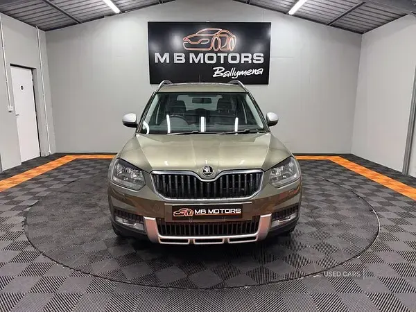 Used Skoda Yeti SE 110 HP (80 kW) 2016 Green SUV