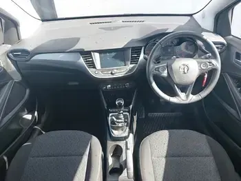 Second-hand Vauxhall Crossland Design Edition 2023 Albastru SUV