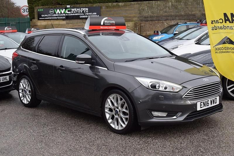 Used Ford Focus Titanium X 125 HP (91 kW) 2016 Grey Estate