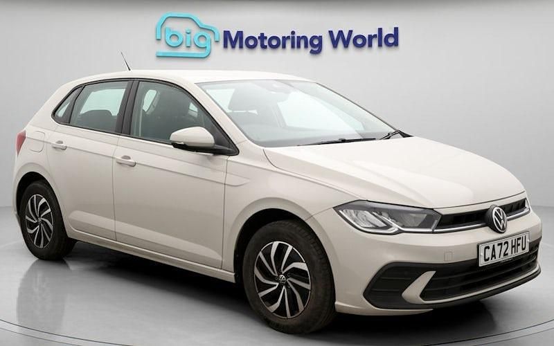 Used 2025 VW Polo Life Hatchback | £13,750 (Good price) - Image 1/4