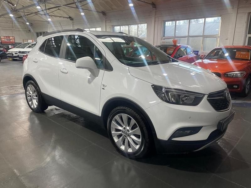Used Vauxhall Mokka X Elite 136 HP (100 kW) 2016 White SUV