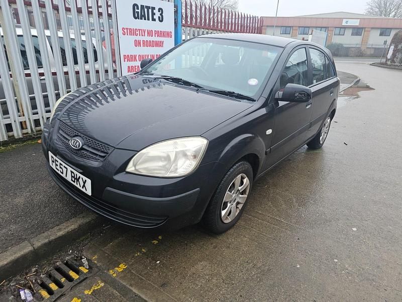 Used Kia Rio 2007 Black Hatchback