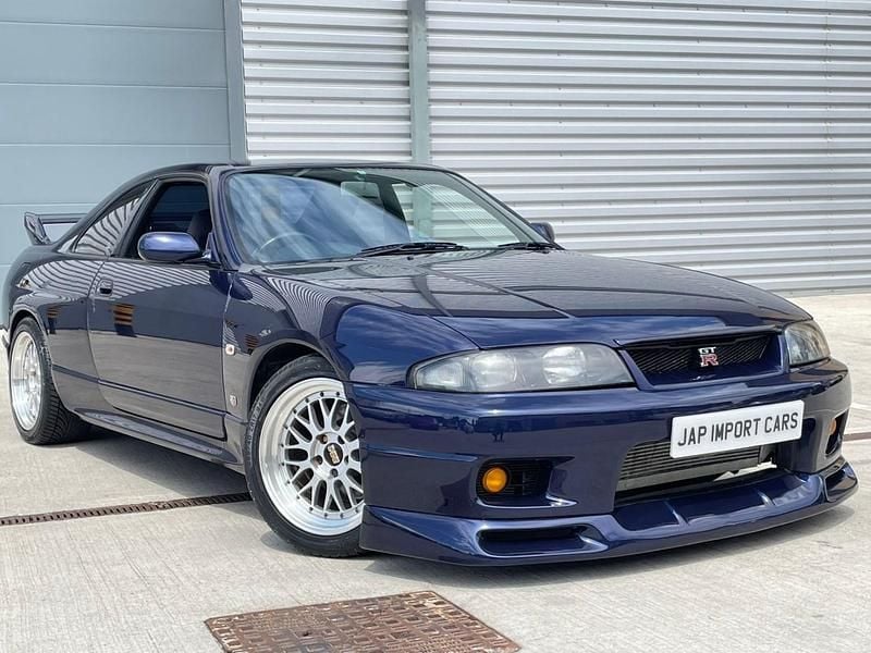 Blue Used 1995 Nissan Skyline Coupe | £49,995 - Image 1/4