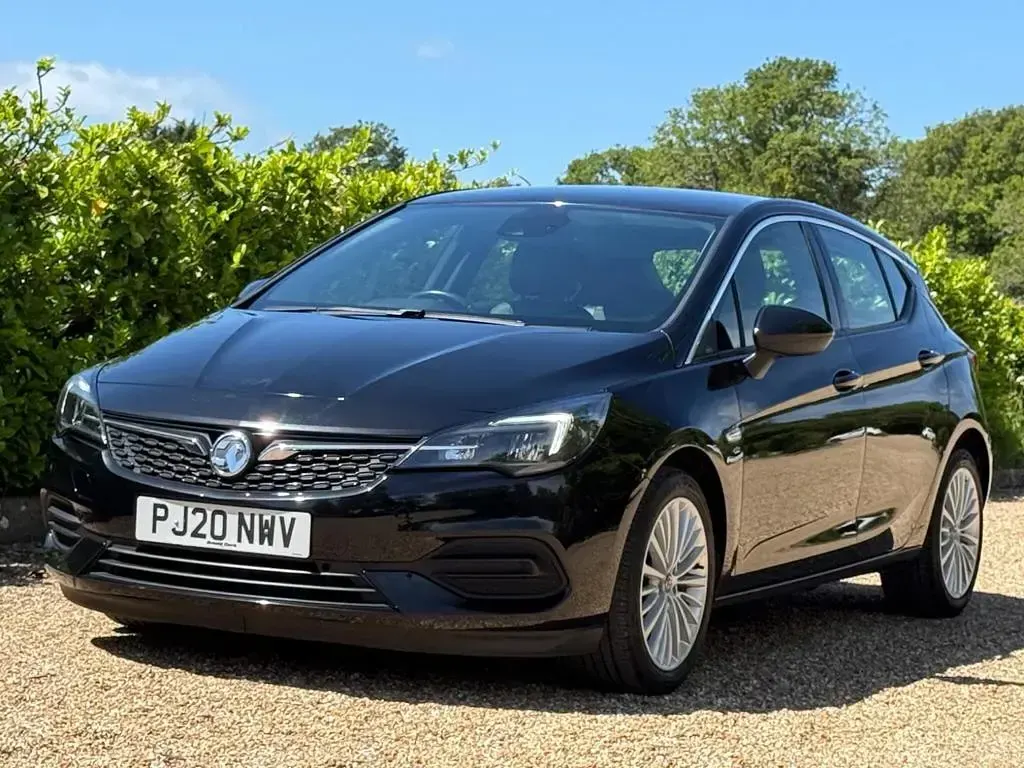 Used Vauxhall Astra Elite 2020 Black Hatchback