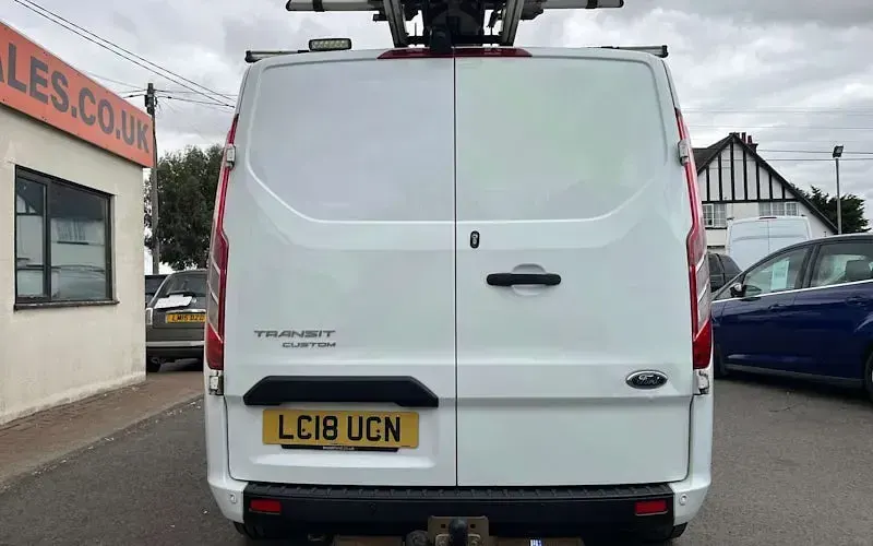 Used Ford Transit Custom Trend 131 HP (96 kW) 2018 White Van