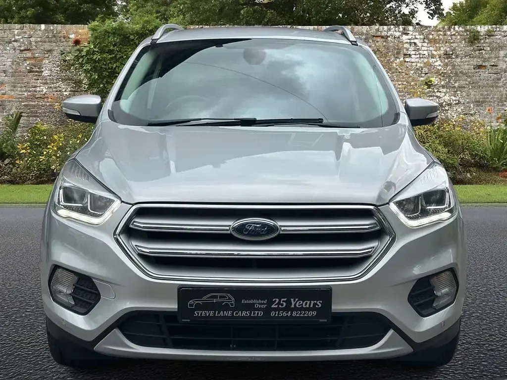 Begagnad Ford Kuga Titanium 120 HK (88 kW) 2019 Silver SUV