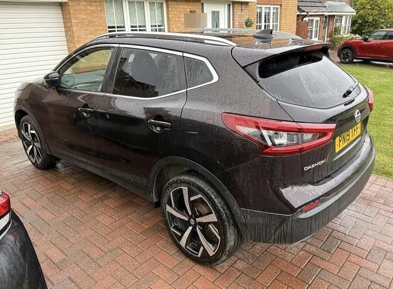 Used Nissan Qashqai S 115 HP (84 kW) 2019 Black SUV