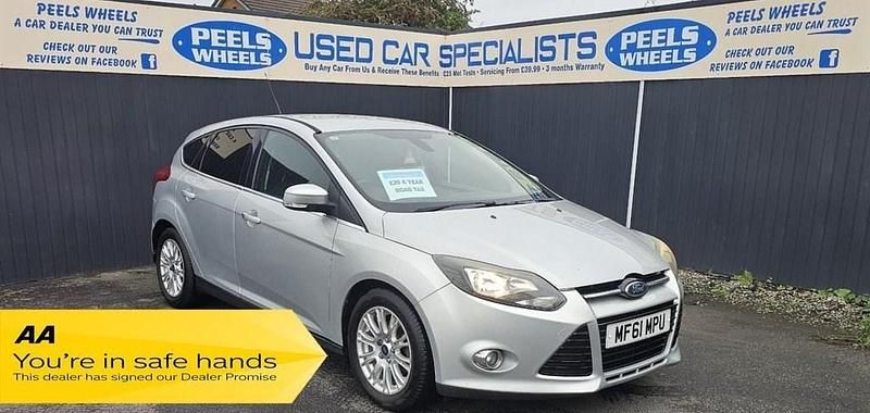 Silver Used 2011 Ford Focus Titanium Hatchback | £2,675 (Fair price) - Image 1/4