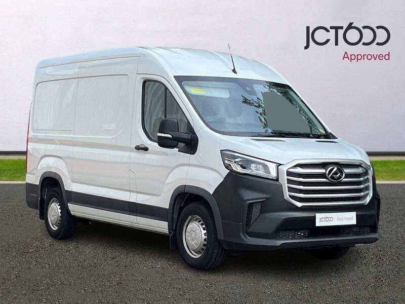 White Used 2022 Maxus V90 Van | £13,681 (Fair price) - Image 1/4