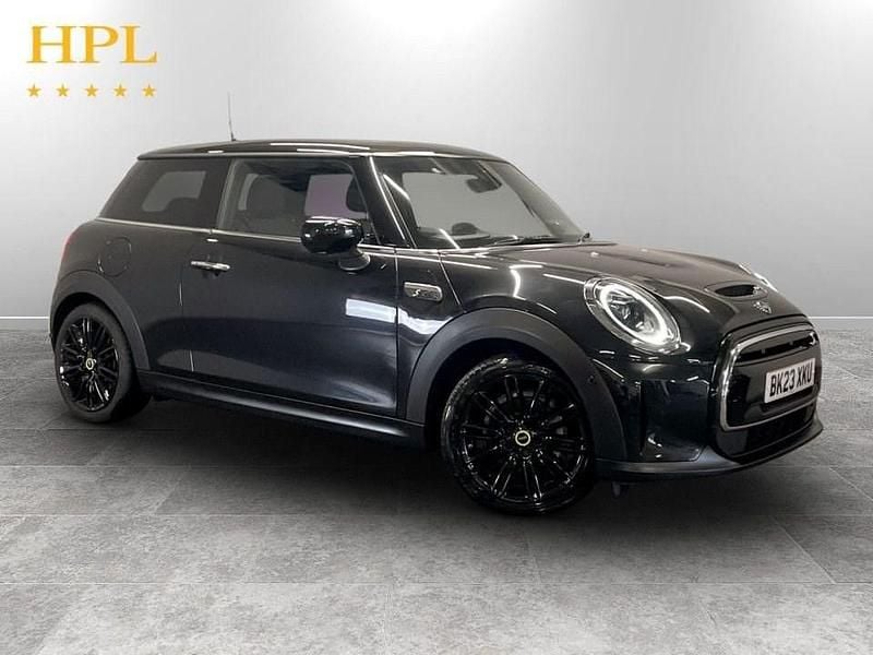 Used Mini Cooper SE Hatch 135 kW (184 HP) 2023 Black Hatchback