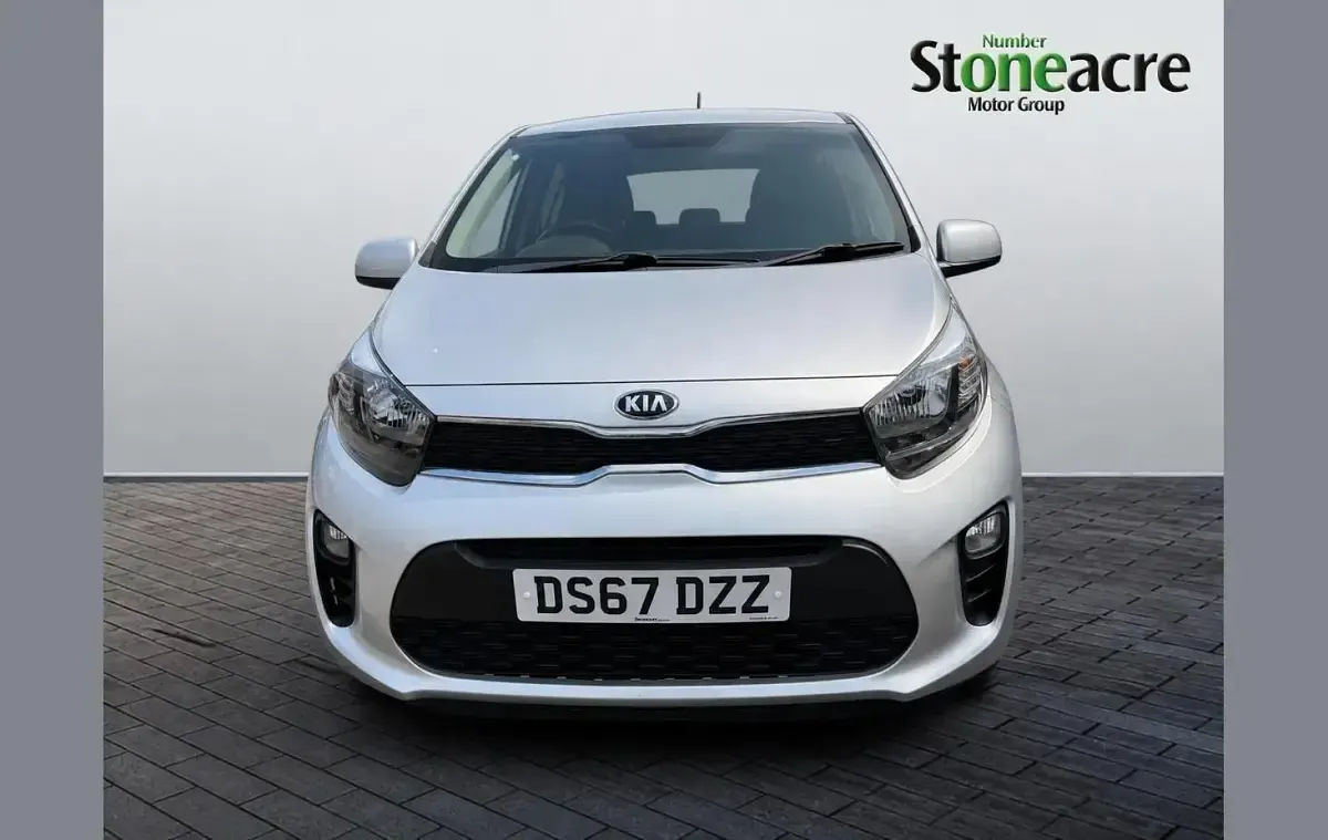 Used Kia Picanto 83 HP (61 kW) 2017 Silver Hatchback
