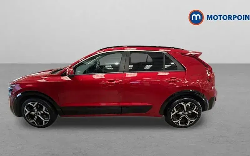 Used Kia Niro 141 HP (103 kW) 2023 Red SUV