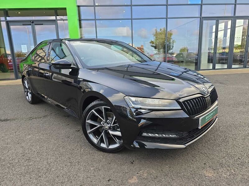 Black New 2024 Skoda Superb SportlinePlus Hatchback | £29,480 (Expensive) - Image 1/4