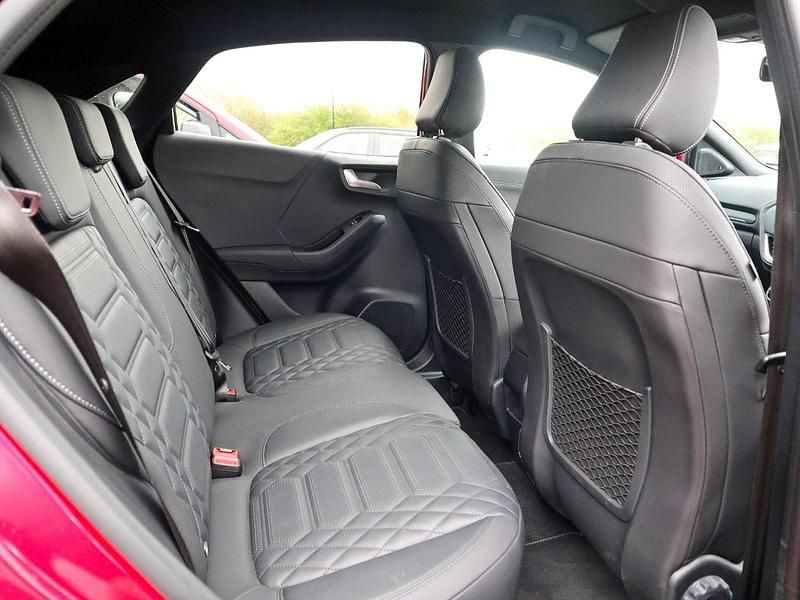 Used Ford Puma ST-Line 155 HP (114 kW) 2022 Red SUV