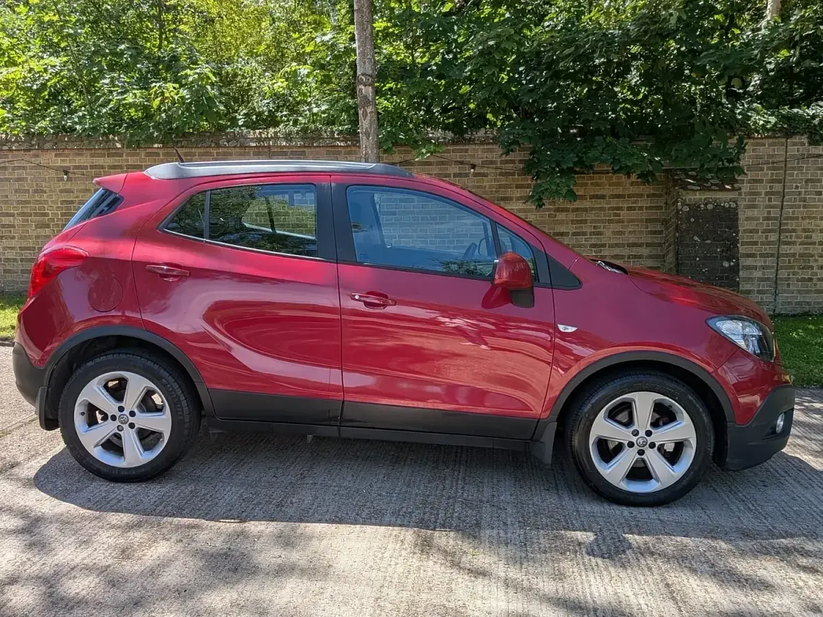Used Vauxhall Mokka 140 HP (102 kW) 2014 Red SUV