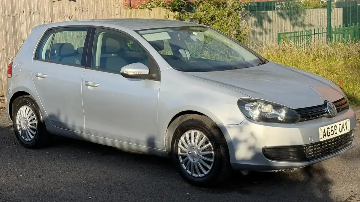 Used VW Golf VI S 102 HP (75 kW) 2009 Silver Hatchback