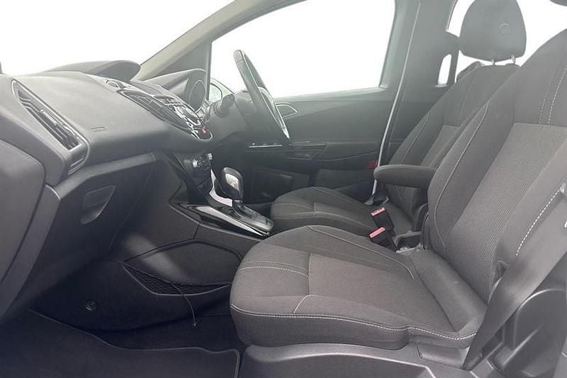 Used Ford B-MAX Titanium 105 HP (77 kW) 2013 White MPV