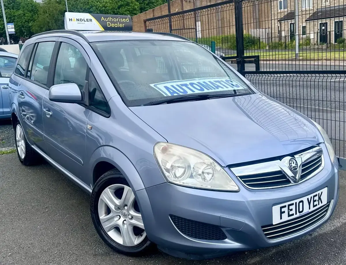 Used Vauxhall Zafira 2010 Silver MPV