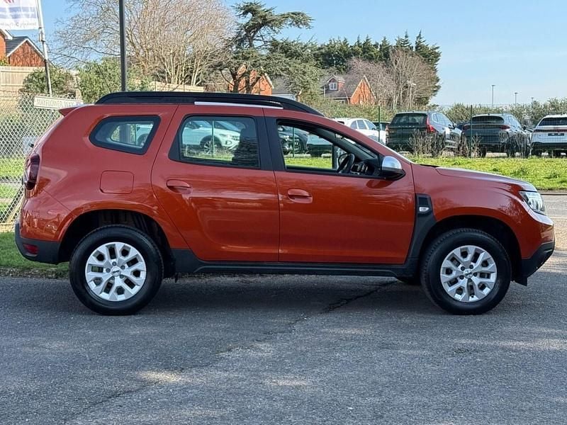 Used Dacia Duster Expression 90 HP (66 kW) 2023 Orange SUV