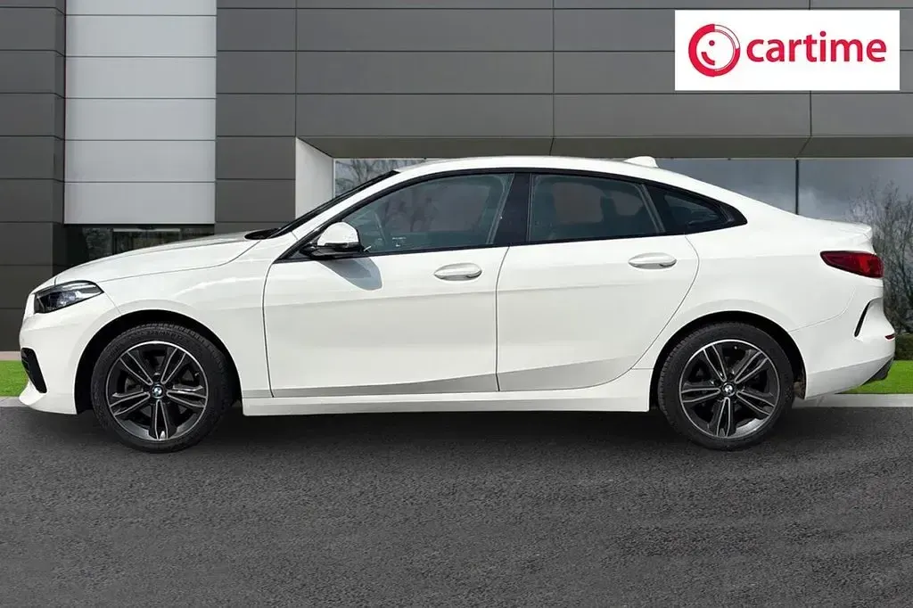 Used BMW 218 Sport Line 136 HP (100 kW) 2022 White Coupe