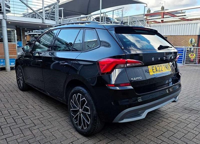 Used Skoda 110 R SE Drive 81 HP (59 kW) 2022 Black magic pearl effect Estate