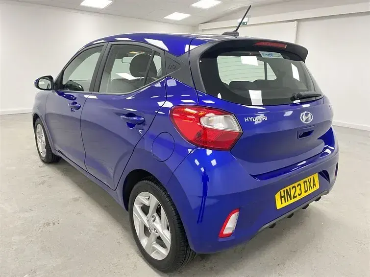 Used Hyundai i10 SE 2023 Blue Hatchback