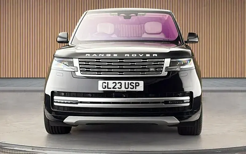 Used Land Rover Range Rover First Edition 441 HP (324 kW) 2023 Black SUV