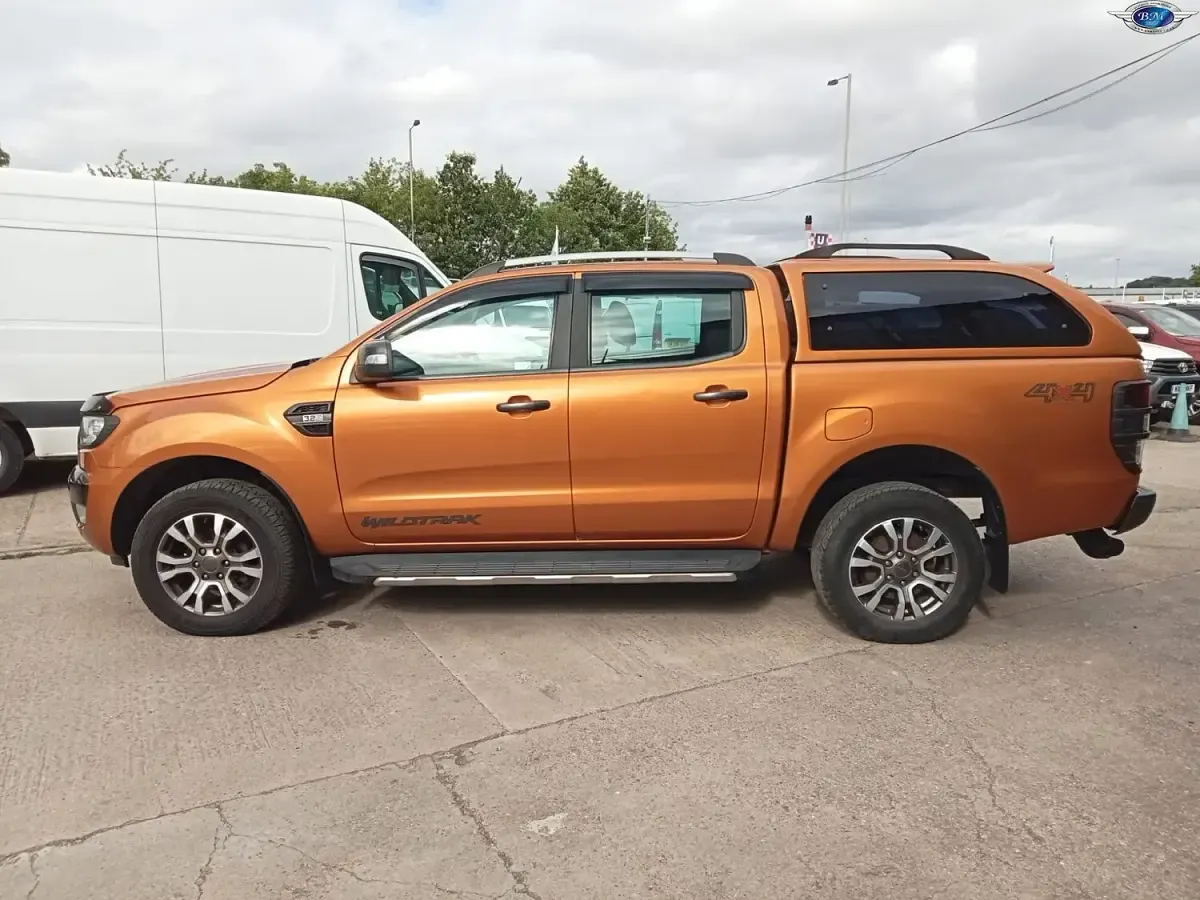Used Ford Ranger Wildtrack 200 HP (147 kW) 2016 Orange Pickup