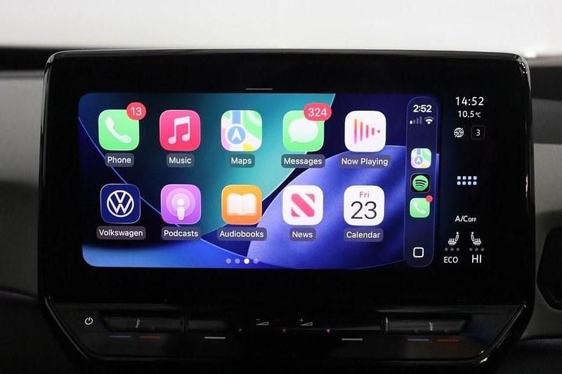 Used VW ID.3 Pro 150 kW (204 HP) 2023 White Hatchback