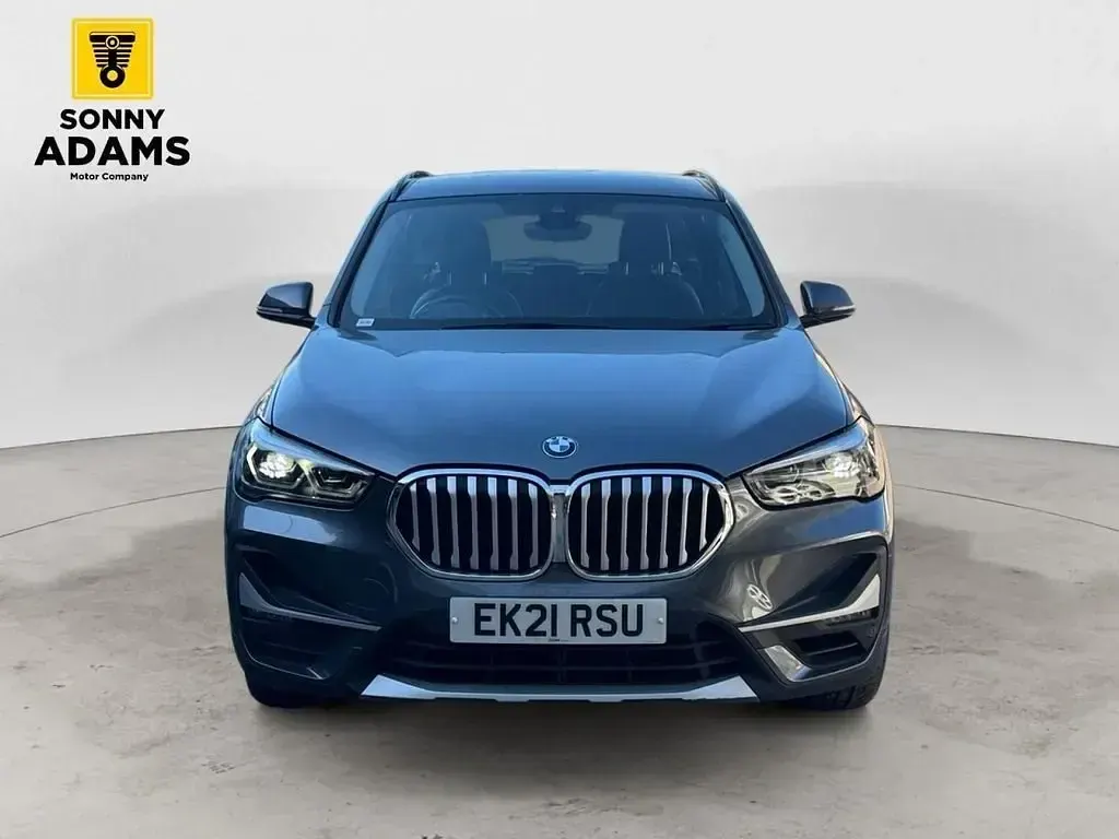 Begagnad BMW X1 xLine 192 HK (141 kW) 2021 Grå SUV