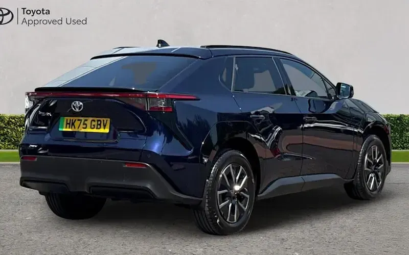 Used Toyota bZ4X Design 164 kW (224 HP) 2025 Dark blue SUV
