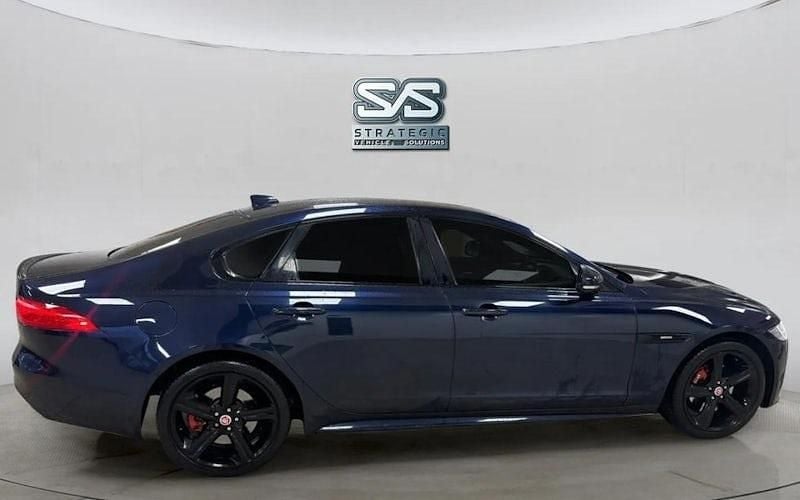 Used Jaguar XF R-Sport 179 HP (131 kW) 2020 Sedan