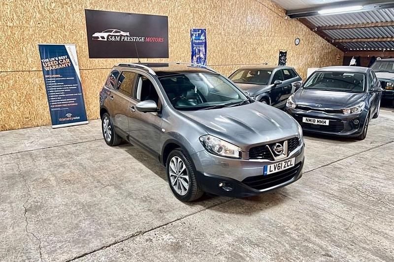 Grey Used 2012 Nissan Qashqai +2 Tekna SUV | £4,663 (Fair price) - Image 1/1