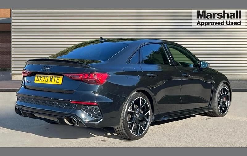 Usado Audi RS3 Comfort 400 HP (294 kW) 2024 Preto Sedan