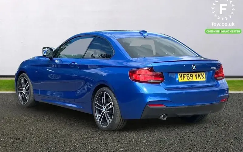 Second-hand BMW 218 Performance 136 CP (100 kW) 2020 Albastru Coupe