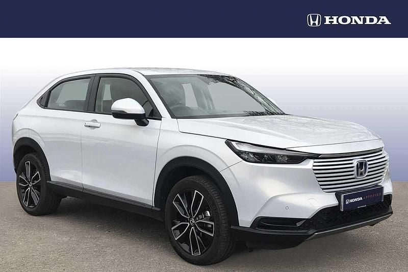 Used Honda HR-V Elegance 129 HP (94 kW) 2023 White SUV